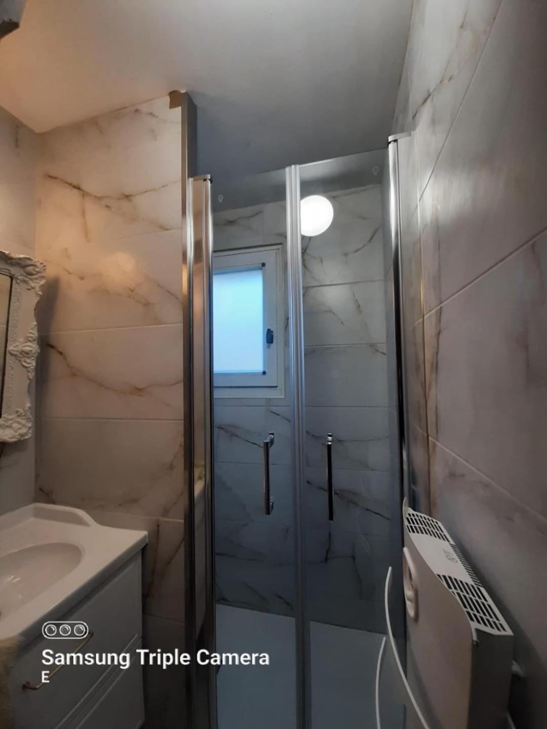 Appartement Cosy Au Coeur De Saint Lary Bagian luar foto